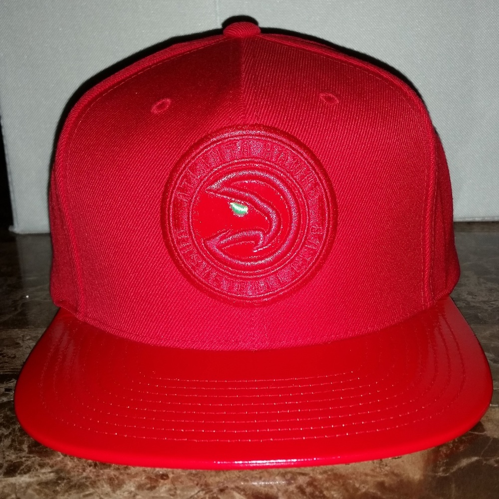 Mitchell & Ness-Atlanta-Hawks-Red-HWC-Snapback